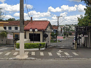 Casa em Condom�nio